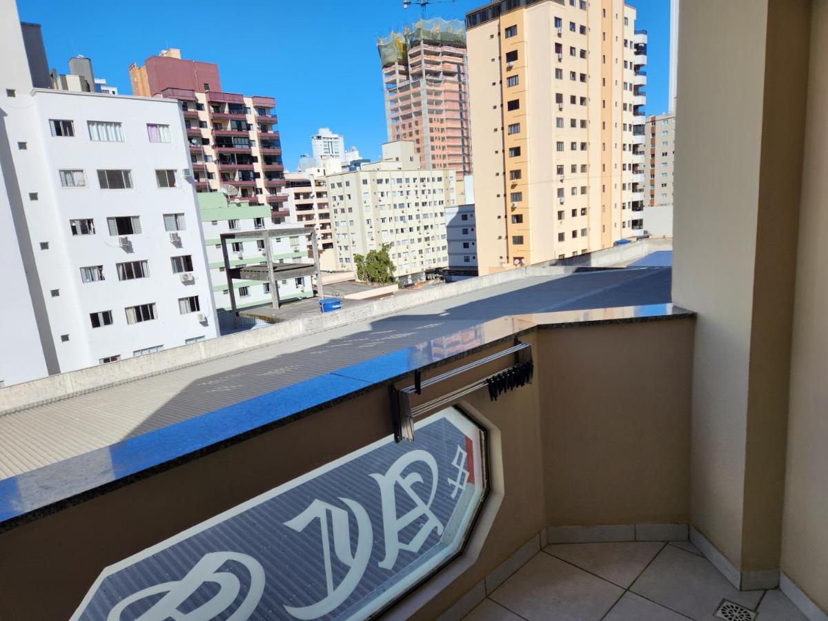 2 Quartos A 200Mts Praia Central, Garagem, Churrasqueira, Wi-Fi 90 Mbps, Pet Friendly Балнеариу-Камбориу Экстерьер фото