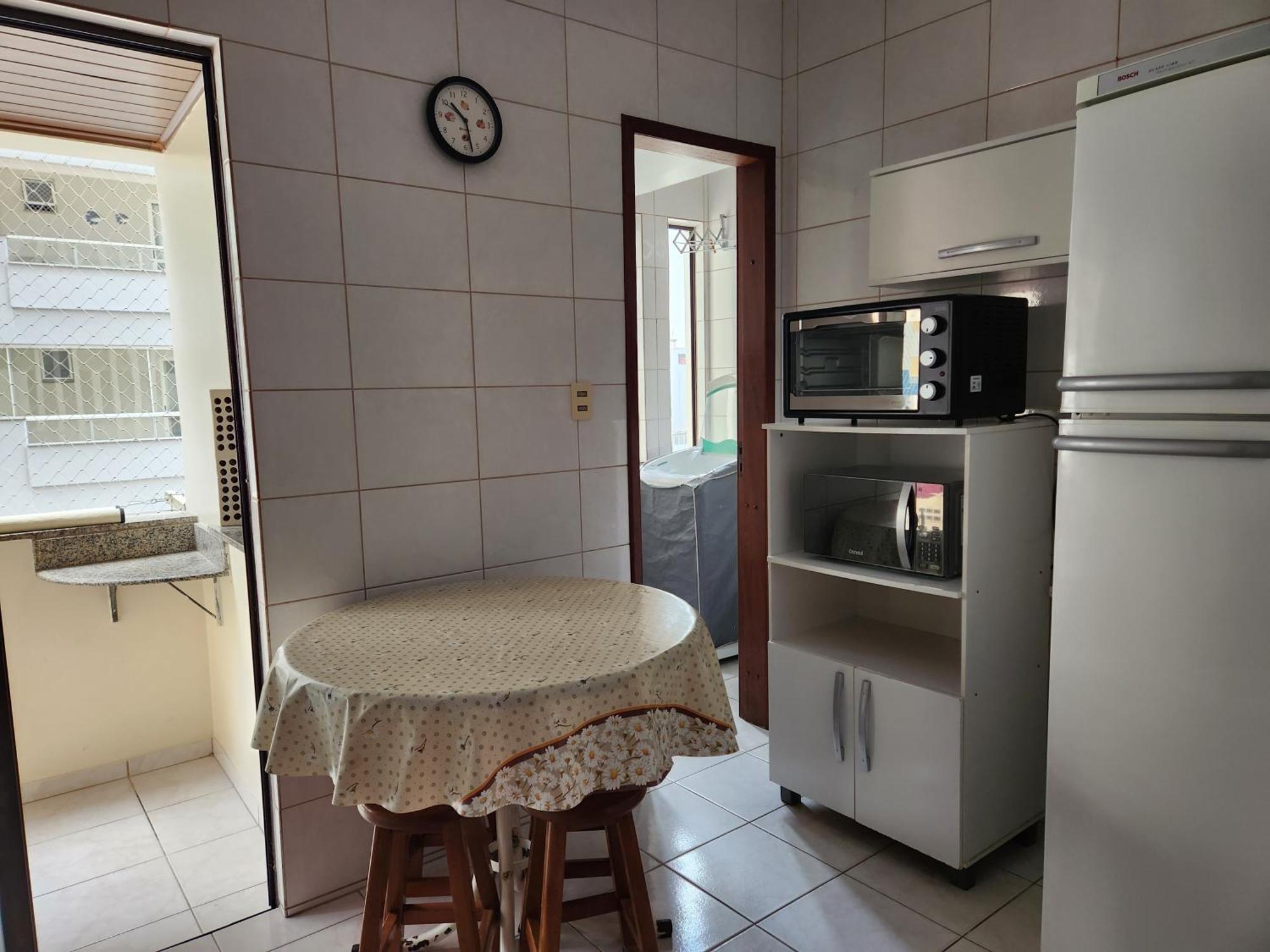 2 Quartos A 200Mts Praia Central, Garagem, Churrasqueira, Wi-Fi 90 Mbps, Pet Friendly Балнеариу-Камбориу Номер фото