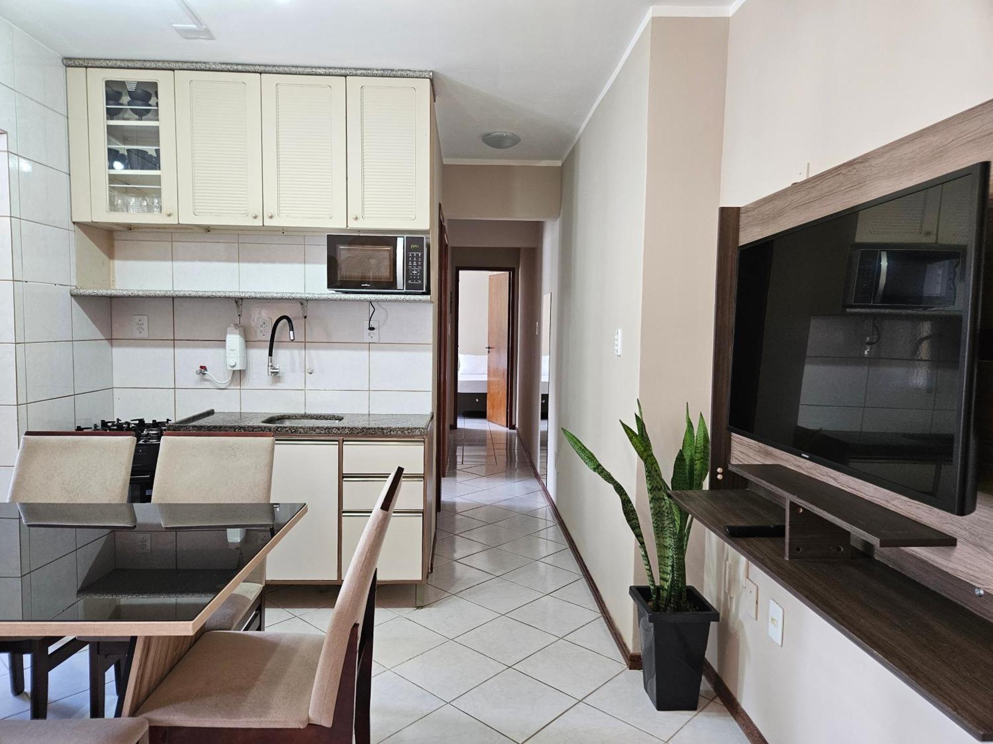 2 Quartos A 200Mts Praia Central, Garagem, Churrasqueira, Wi-Fi 90 Mbps, Pet Friendly Балнеариу-Камбориу Экстерьер фото