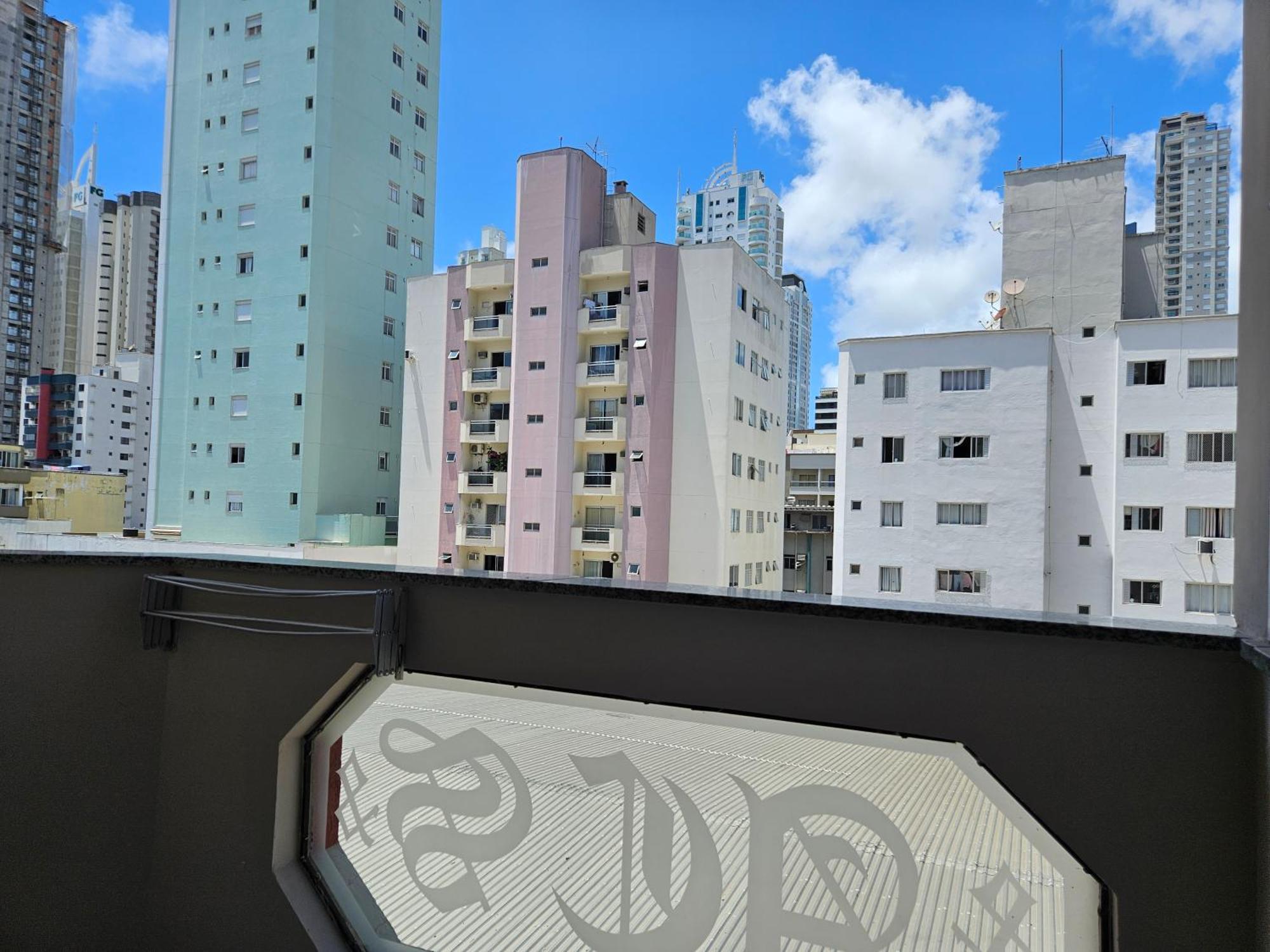 2 Quartos A 200Mts Praia Central, Garagem, Churrasqueira, Wi-Fi 90 Mbps, Pet Friendly Балнеариу-Камбориу Экстерьер фото