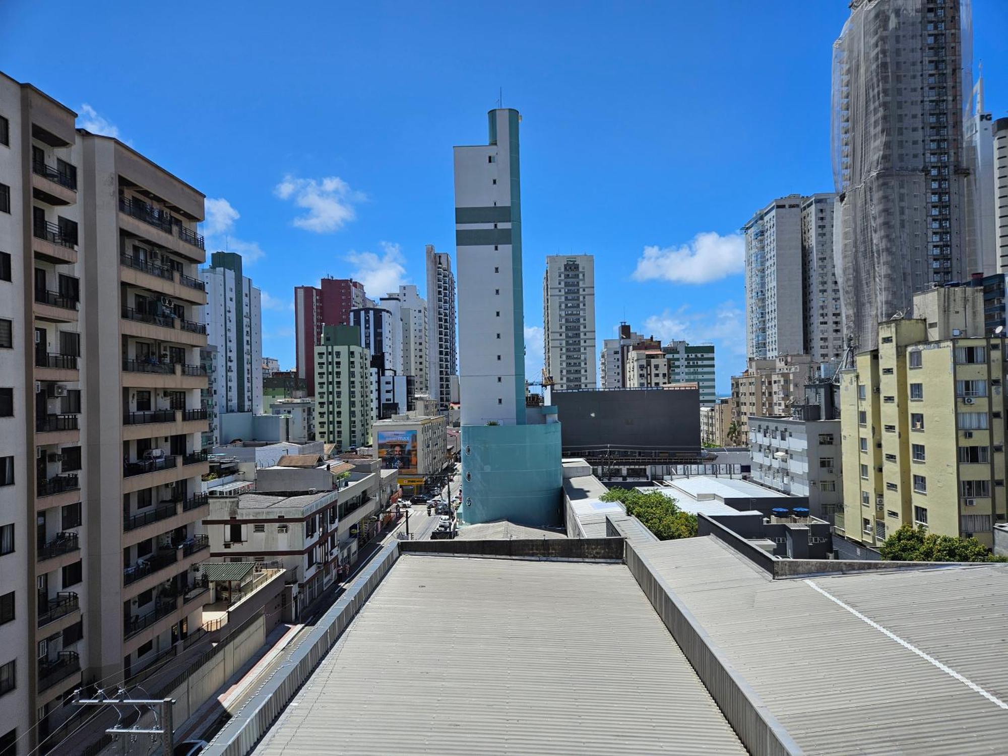 2 Quartos A 200Mts Praia Central, Garagem, Churrasqueira, Wi-Fi 90 Mbps, Pet Friendly Балнеариу-Камбориу Экстерьер фото
