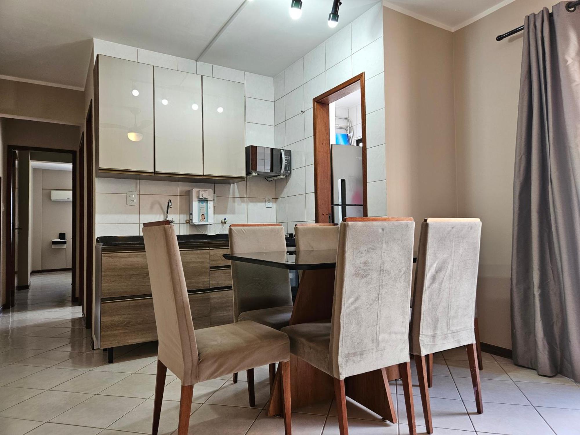 2 Quartos A 200Mts Praia Central, Garagem, Churrasqueira, Wi-Fi 90 Mbps, Pet Friendly Балнеариу-Камбориу Экстерьер фото