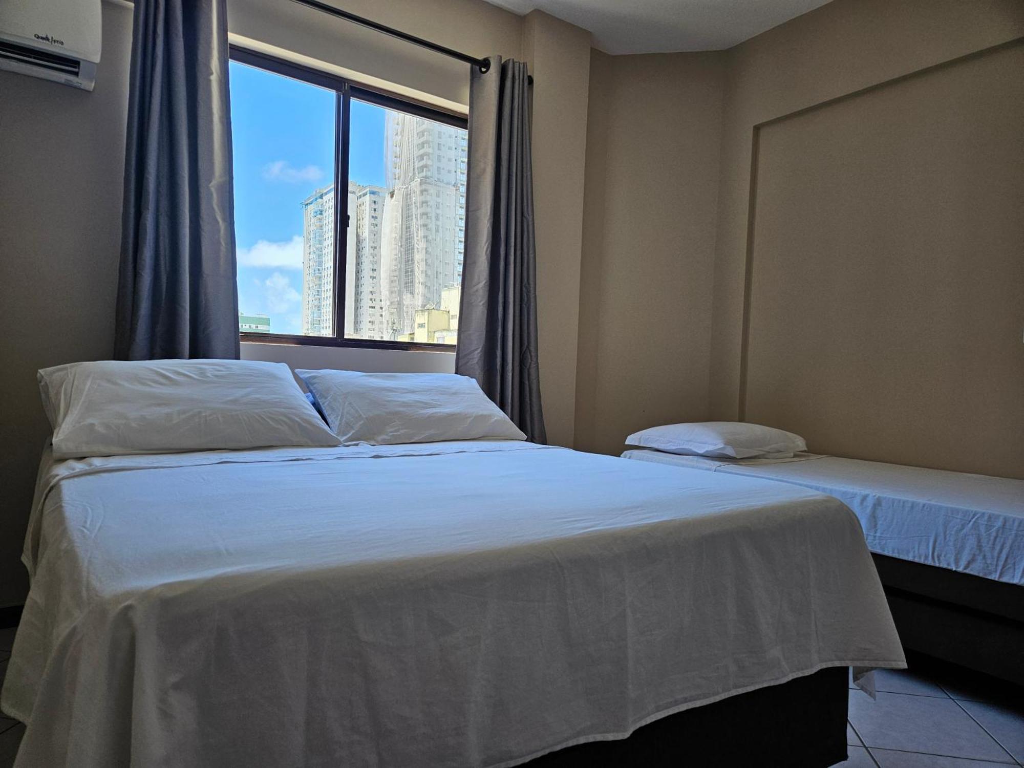 2 Quartos A 200Mts Praia Central, Garagem, Churrasqueira, Wi-Fi 90 Mbps, Pet Friendly Балнеариу-Камбориу Экстерьер фото